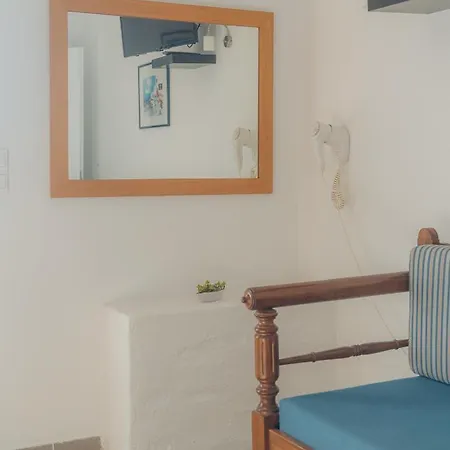 Aparthotel Aeolos