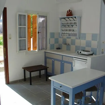 Aparthotel Aeolos
