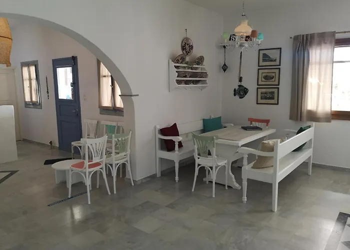 Aeolos Aparthotel 4*