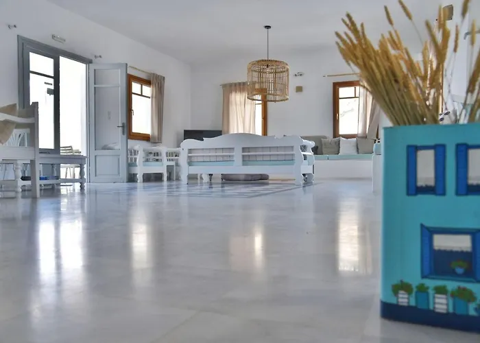 Aparthotel Aeolos 4*