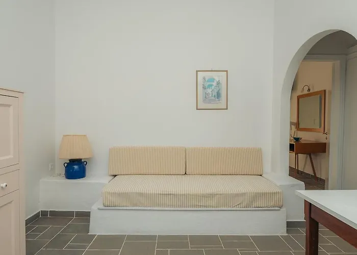 Aparthotel Aeolos 4*